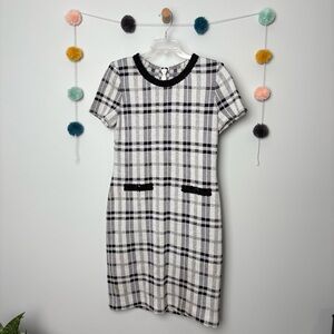 St. John Plaid Windowpane Black & White Short Sleeve Dress